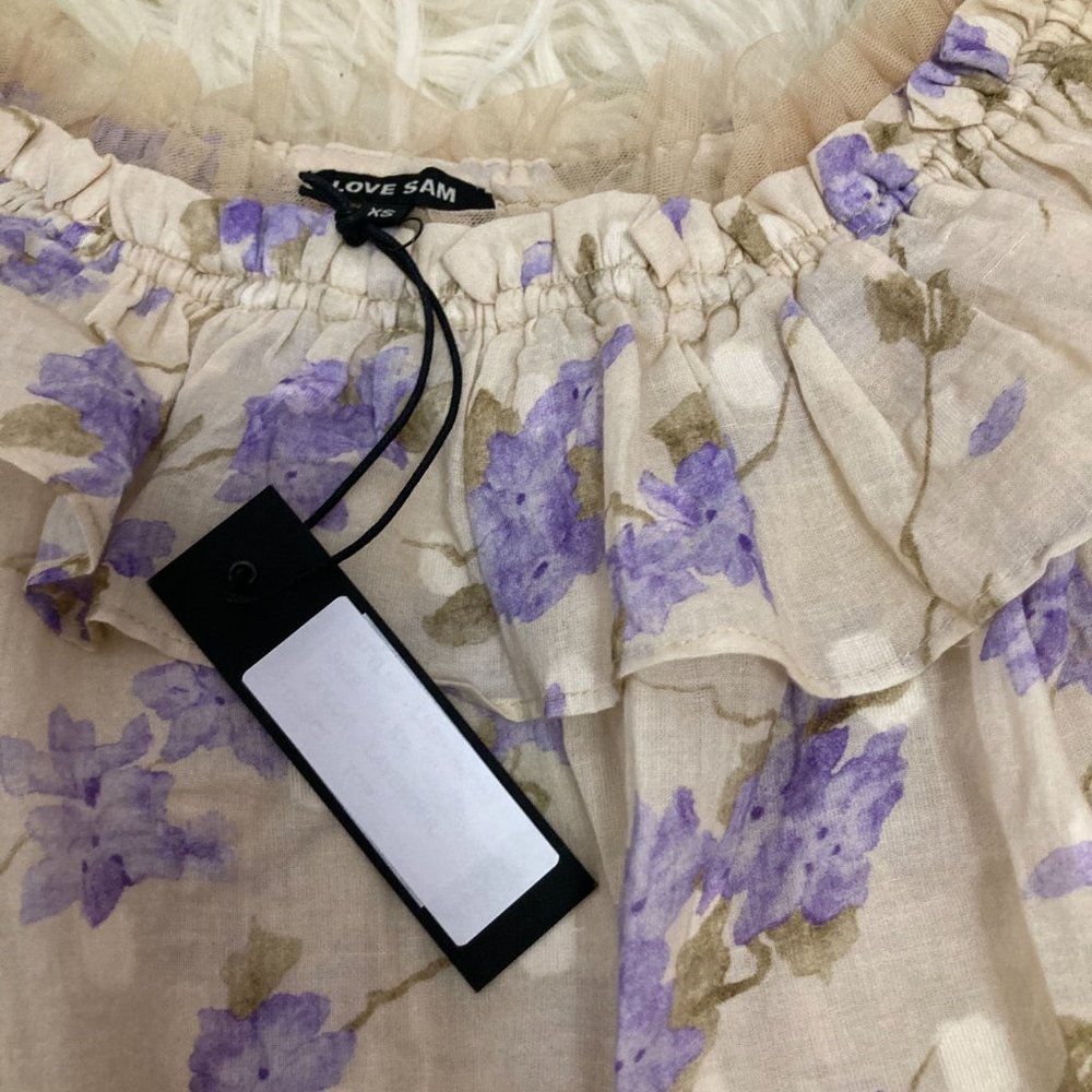 LOVE SAM Floral Print Off-The-Shoulder Blouse - Picture 4 of 8